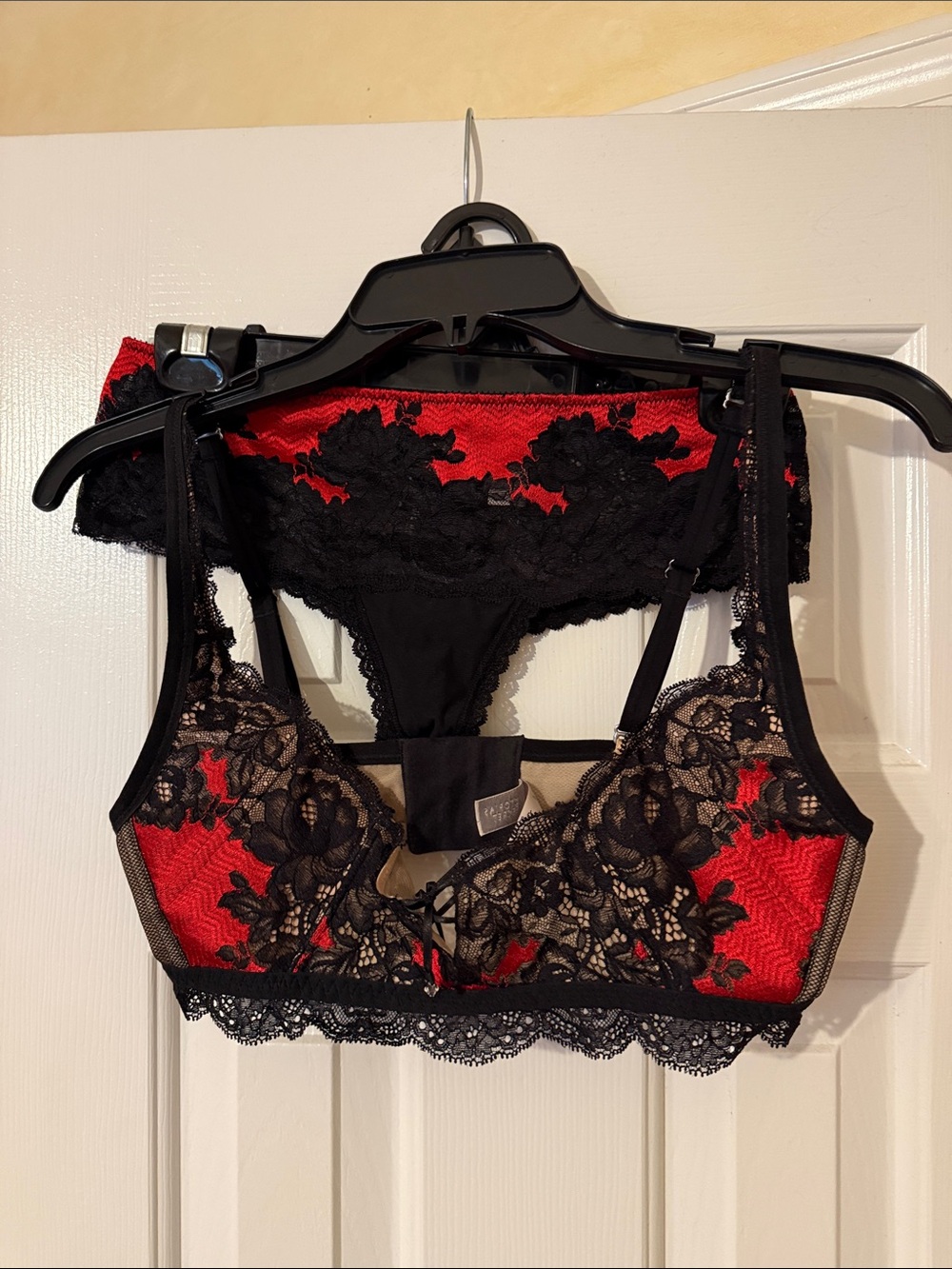 Victoria's Secret Red and Black Lace Bralette Set